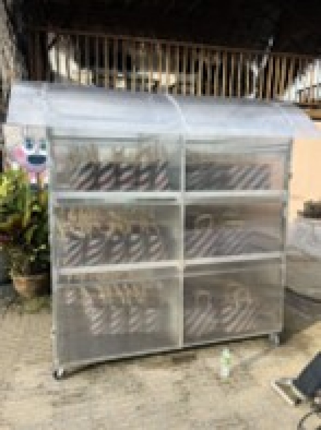 ตู้อบแห้งปลากะพงโดยใช้พลังงานแสงอาทิตย์ร่วมกับโอโซน