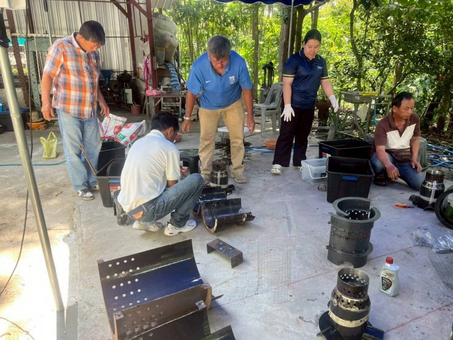 แบบหล่อเตาชีวมวลขนาดเล็ก 