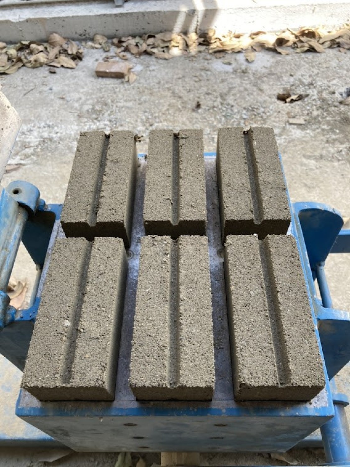 อิฐมอญก่อสร้างแบบไม่เผา