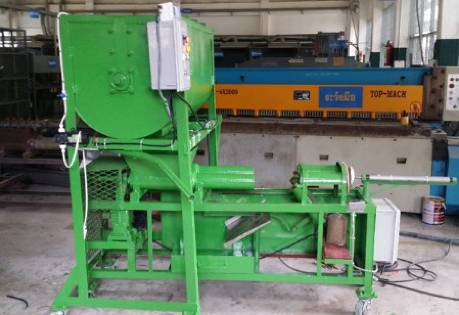 เครื่องผลิตก้อนเชื้อเห็ด