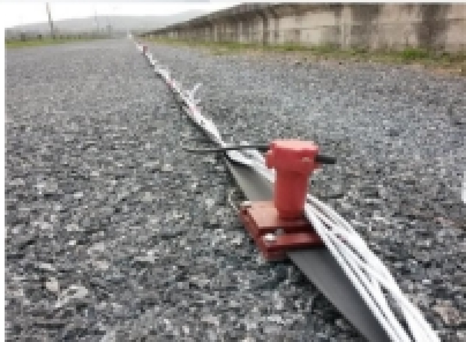 สายรับสัญญาณจากแหล่งกำเนิดคลื่นไหวสะเทือนสำหรับงาน วิศวกรรมธรณีฟิสิกส์