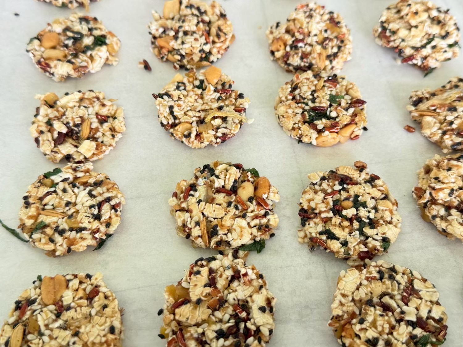 ผลิตภัณฑ์ข้าวยำอบกรอบ